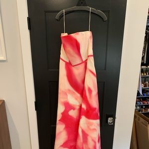 CH Carolina Herrera New York gown